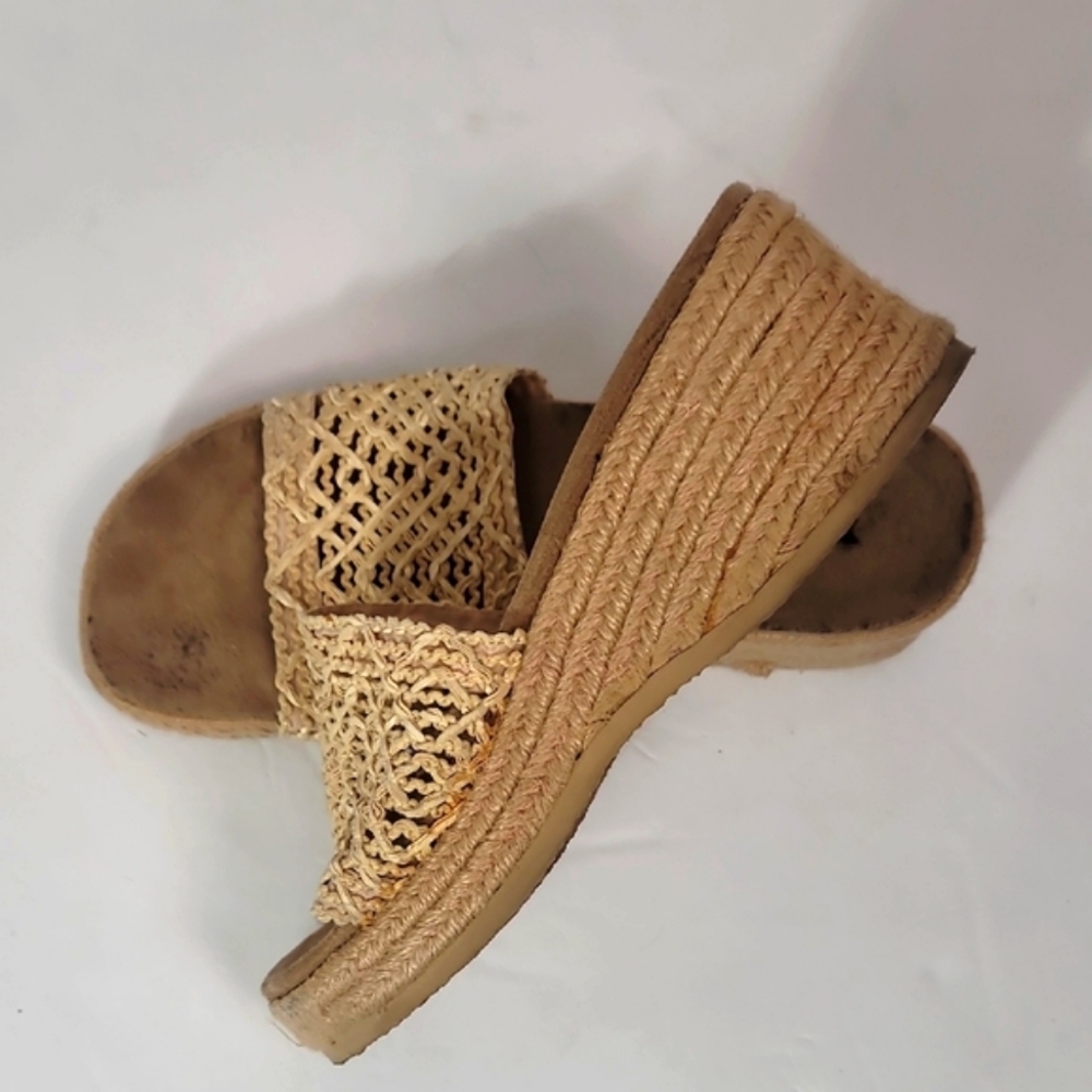 Mudd Vintage 90's Cream Espadrille Slip-Ons Wedges